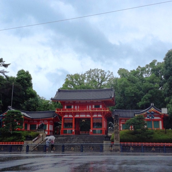 Day9颱風天在京都遛達─祇園、八坂神社、白川、若狭家海鮮丼