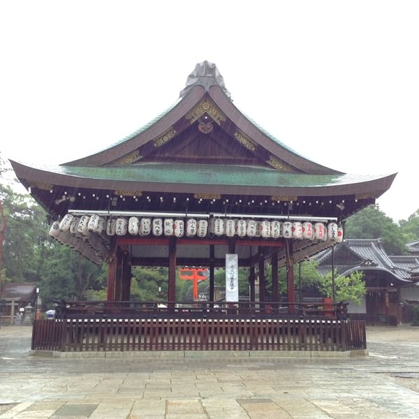 Day9颱風天在京都遛達─祇園、八坂神社、白川、若狭家海鮮丼