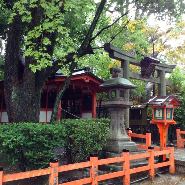 Day9颱風天在京都遛達─祇園、八坂神社、白川、若狭家海鮮丼