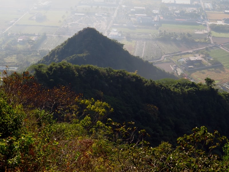 【高雄】旗靈大縱走、美濃中正湖、美光粄條