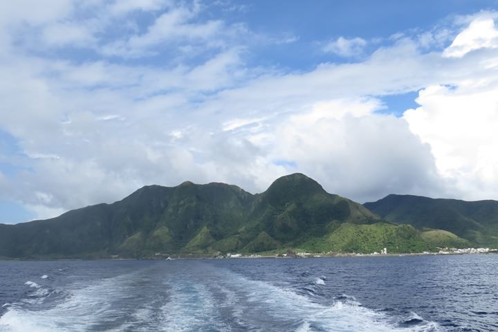 IMG_8818.JPG - 20160619:【台東蘭嶼】環島、蘭嶼燈塔、鰭尾山、雙獅岩、情人洞、東清灣、龍頭岩